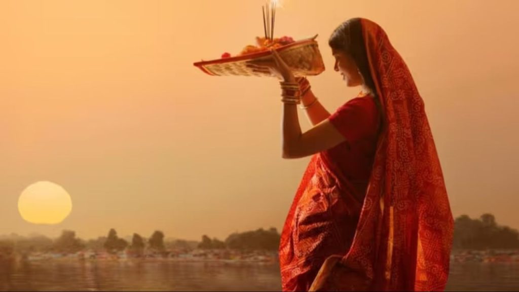 Chhath Puja 2025: छठ पूजा पर जानिए सूर्य देव और छठी मैया की पूजा का महत्व