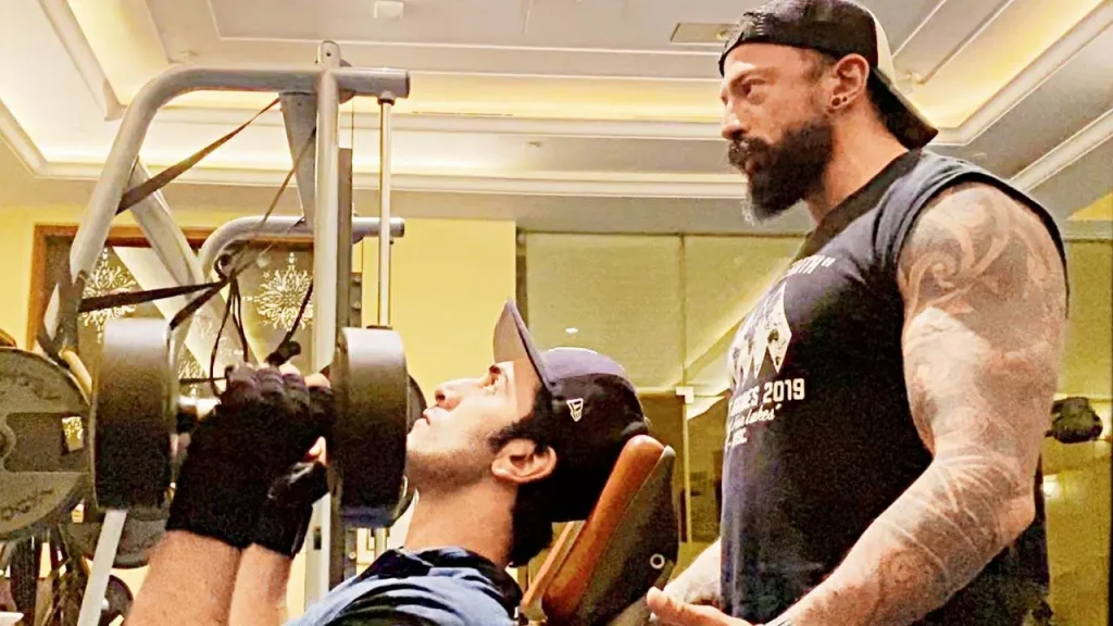 Fitness Tips: जिम के बाद भी क्यों नहीं होता है वजन कम, रणबीर कपूर के ट्रेनर ने बताए टिप्स    