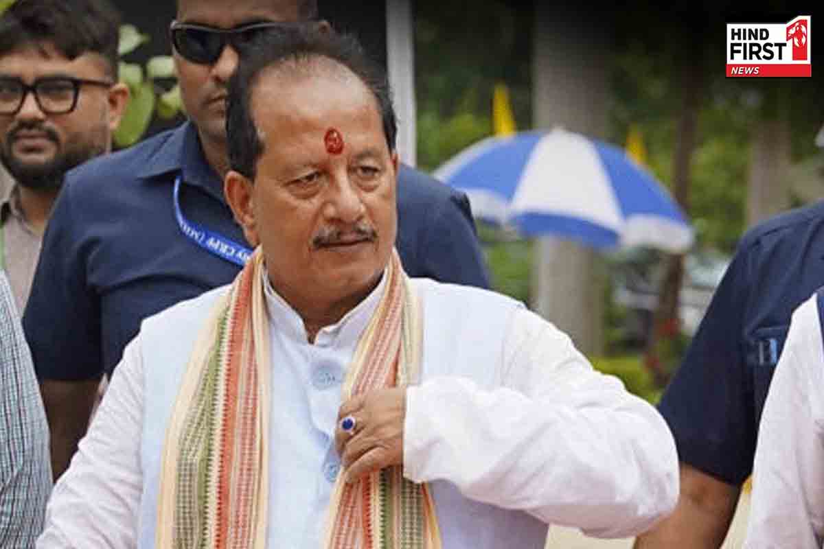 बिहार में पहले चरण की वोटिंग, विजय कुमार सिन्हा के काफिले पर हमला बिहार में पहले चरण की वोटिंग, विजय कुमार सिन्हा के काफिले पर हमला