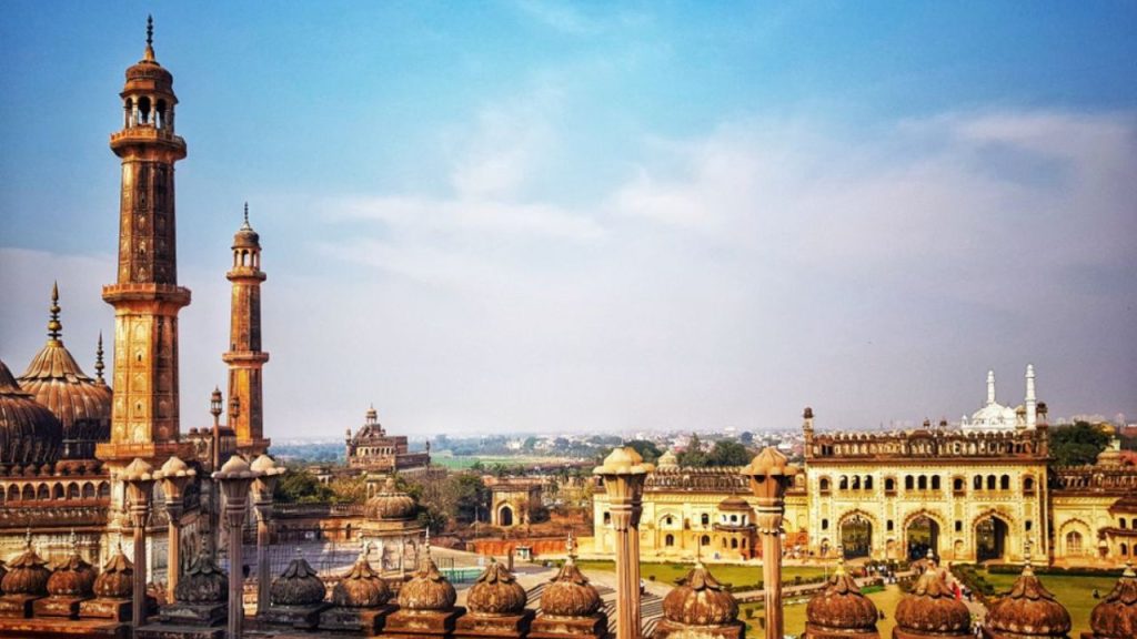 Uttar Pradesh Winter Trip: सर्दियों में उत्तर प्रदेश आएं तो इन 5 जगहों पर घूमना आपको देगा एक अविस्मरणीय याद   