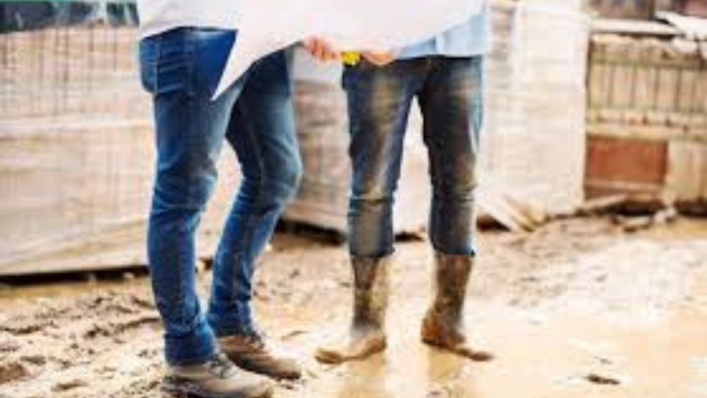   Lifestyle Tips: कपड़ों में पड़े जिद्दी दाग को इन आसान तरीकों से करें दूर