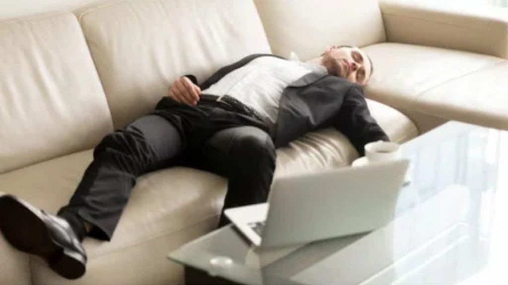   Power Nap Benefits: थोड़ी देर ली गई पॉवर नैप आपके शरीर के लिए वरदान से नहीं है कम , जानिये इसके फायदे