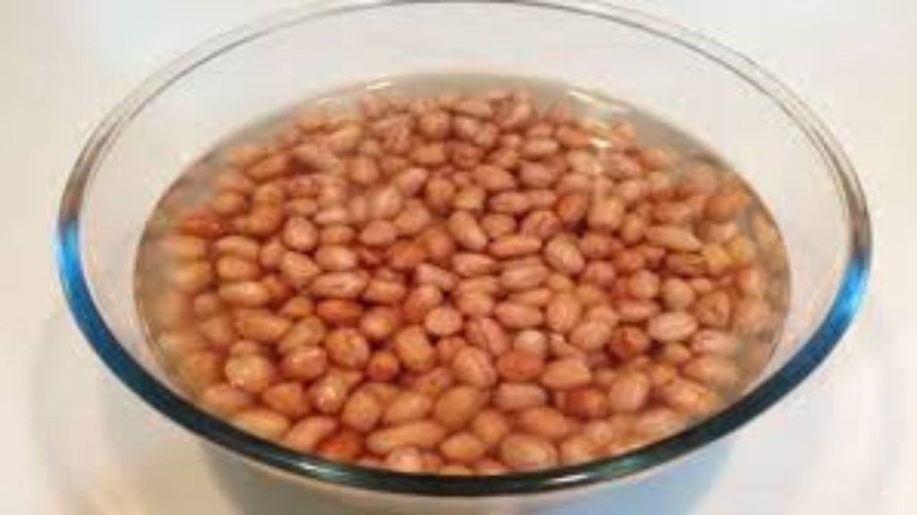 Soaked Peanuts Benefits: रोज़ाना सुबह भीगी हुई मूंगफली खाने से होते हैं ये अदभुत 5 फायदें