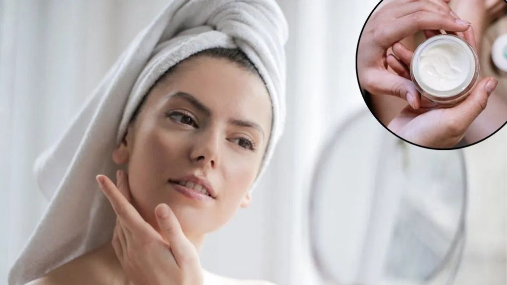   Winter Skin Care : सर्दी में स्किन को रखना है सॉफ्ट और ग्लोइंग तो बस करें ये 5 काम , मिलेगी तारीफ 