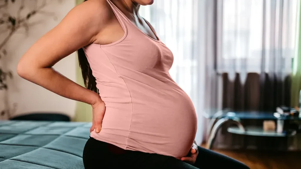 Late Pregnancy: सोनम कपूर बनेंगी 40 की उम्र में दूसरी बार मां, जानें लेट प्रेगनेंसी में क्या बरतें सावधानी    