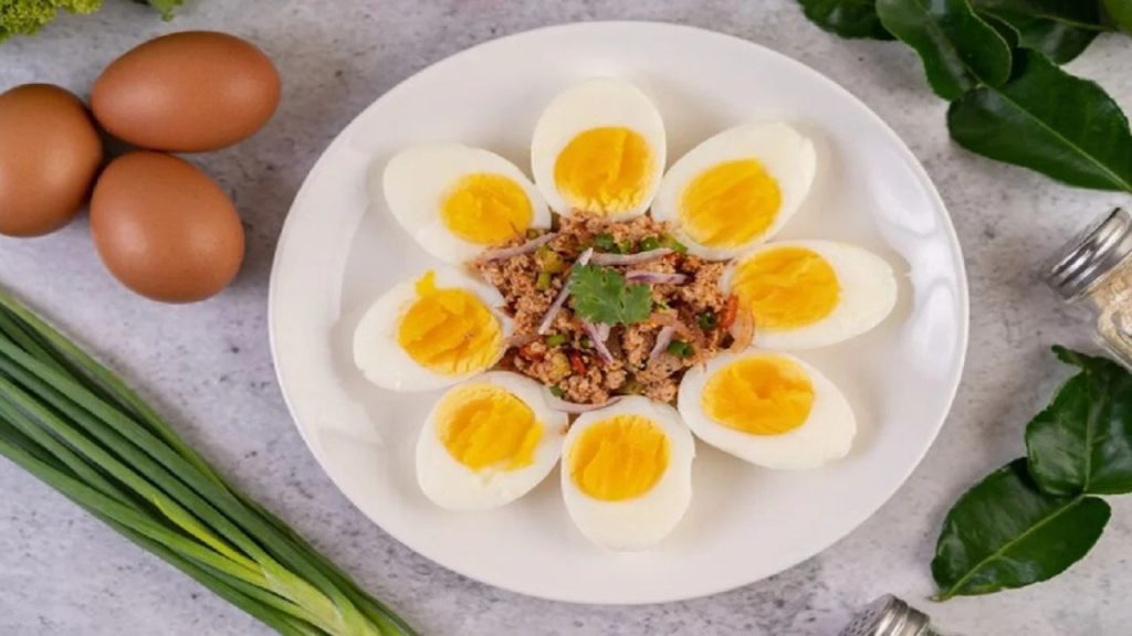   Egg Side Effects : ज्यादा अंडा खाते हैं तो हो जाइये सावधान! जानिए इसके साइड इफेक्ट्स 