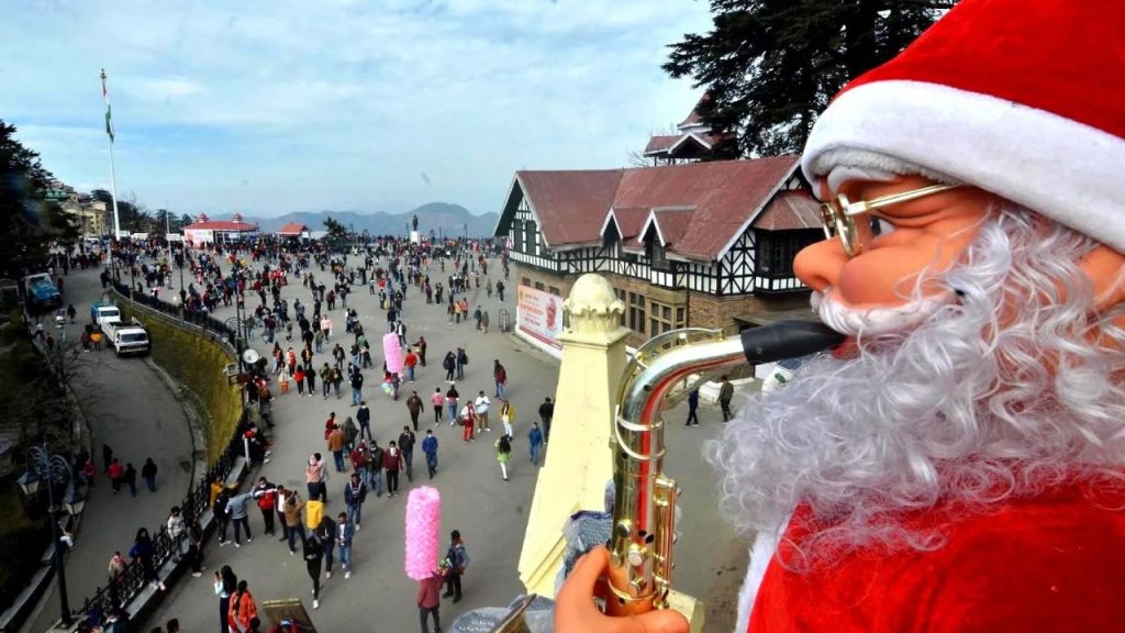   Christmas 2025 Trip: क्रिसमस में परिवार के जाने के लिए ये 5 जगहें हैं परफेक्ट 