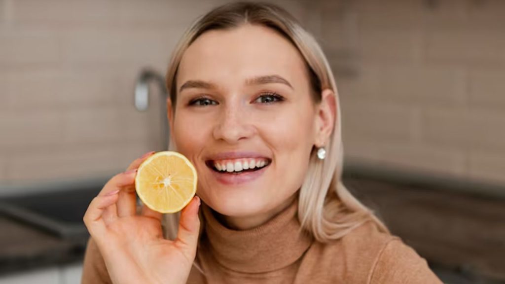   Winter Care: सावधान! सर्दियों में भूलकर भी अपने चेहरे पर ना लगाएं ये चीजें, होगा साइड इफ़ेक्ट 