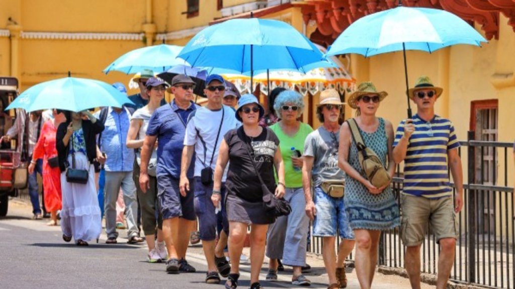 Foreign Tourist Arrivals: इन पांच राज्यों में आये सबसे ज्यादा इंटरनेशनल टूरिस्ट्स, देखें लिस्ट   
