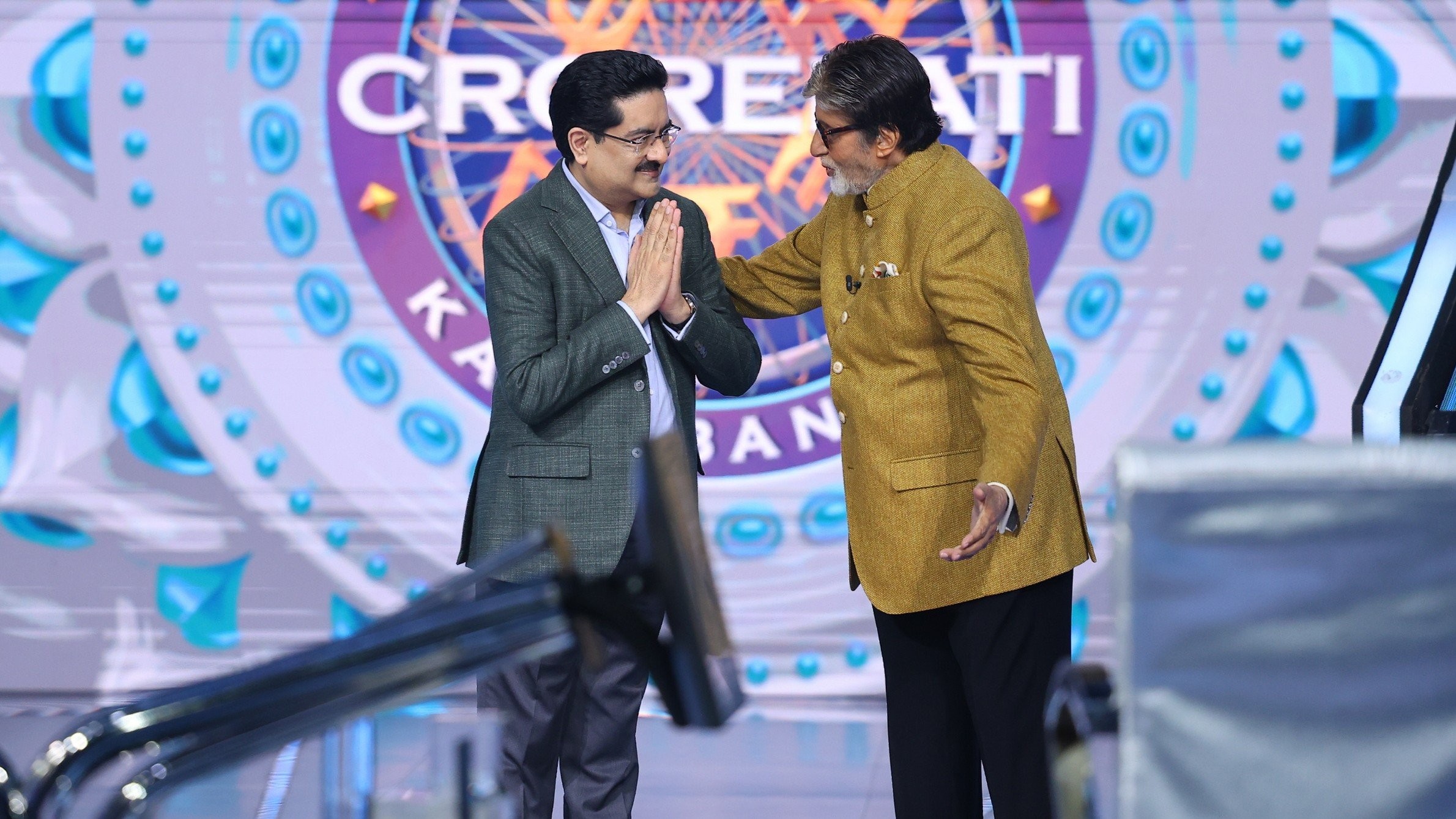 Kumar Mangalam Birla on KBC: कुमार मंगलम बिड़ला ने किया टीवी पर डेब्यू